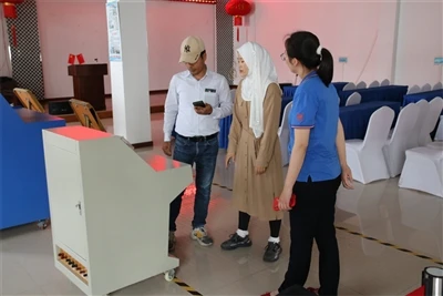 Is-Sajf Ġej, Merħba Grupp Ġdid Tagħna Ta' Ħbieb Żjarat Mill-Bangladexx